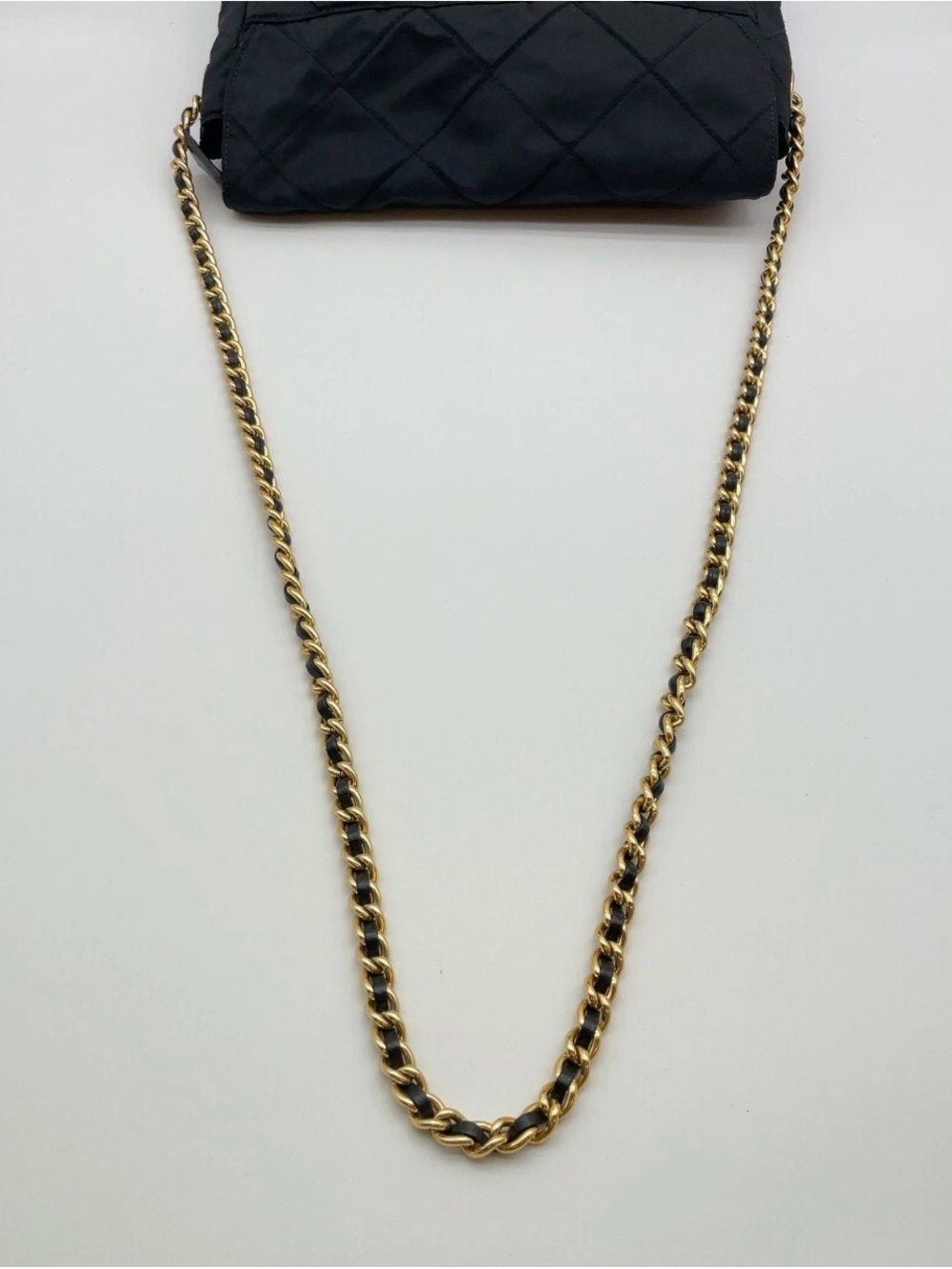 Prada Plate Quilted Tessuto Black/ Nylon Chain Shoulder Bag - Picture 4 of 12